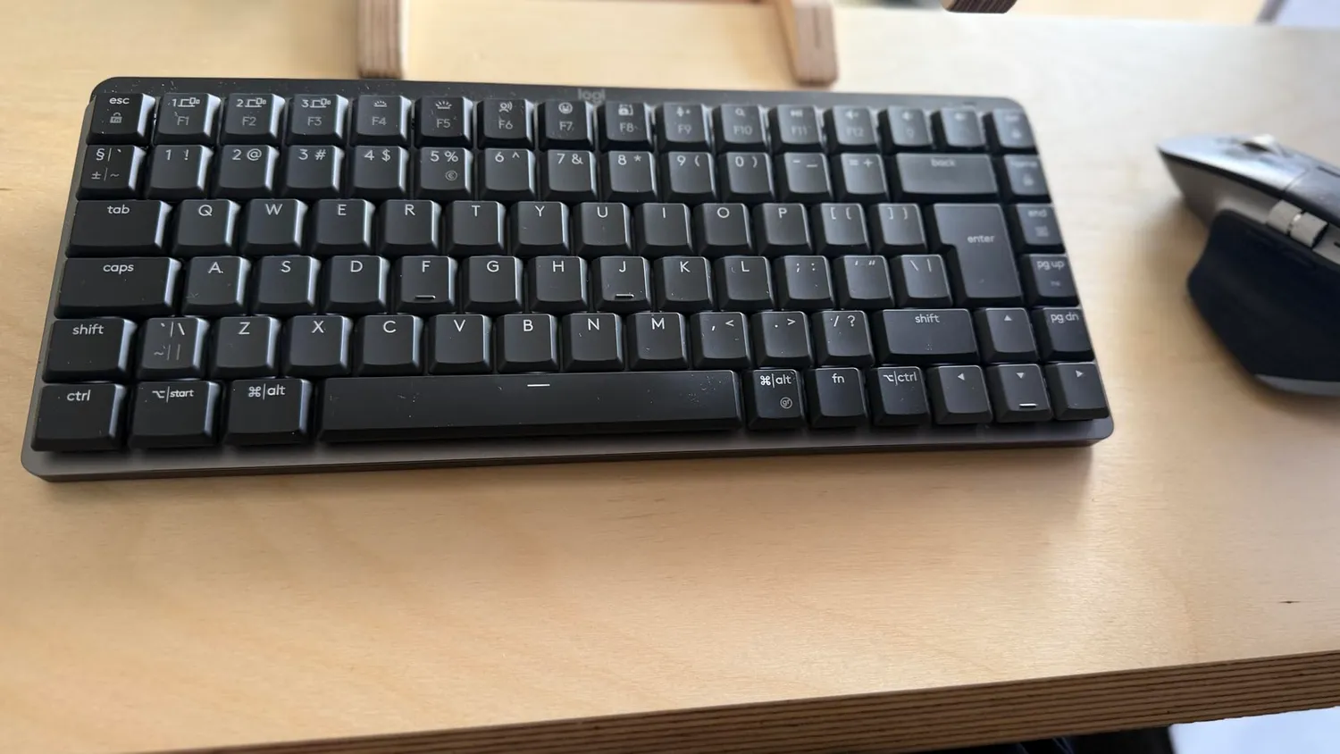Logitech MX Mechanical Mini Tastiera Meccanica US Grafito low-profile