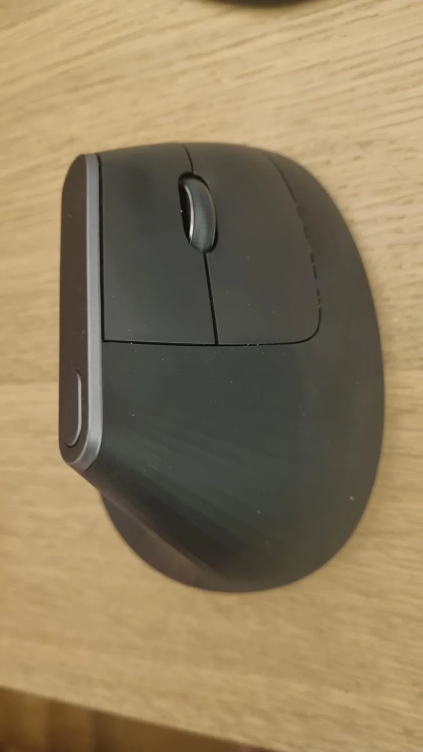 Logitech MX Vertical mouse wireless ergonomico 4000dpi grafite