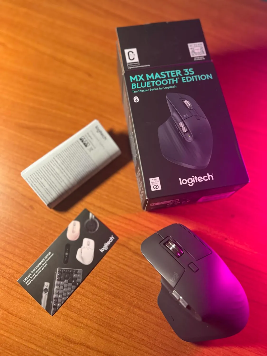Logitech MX Master 3S mouse wireless 8000 DPI silenzioso