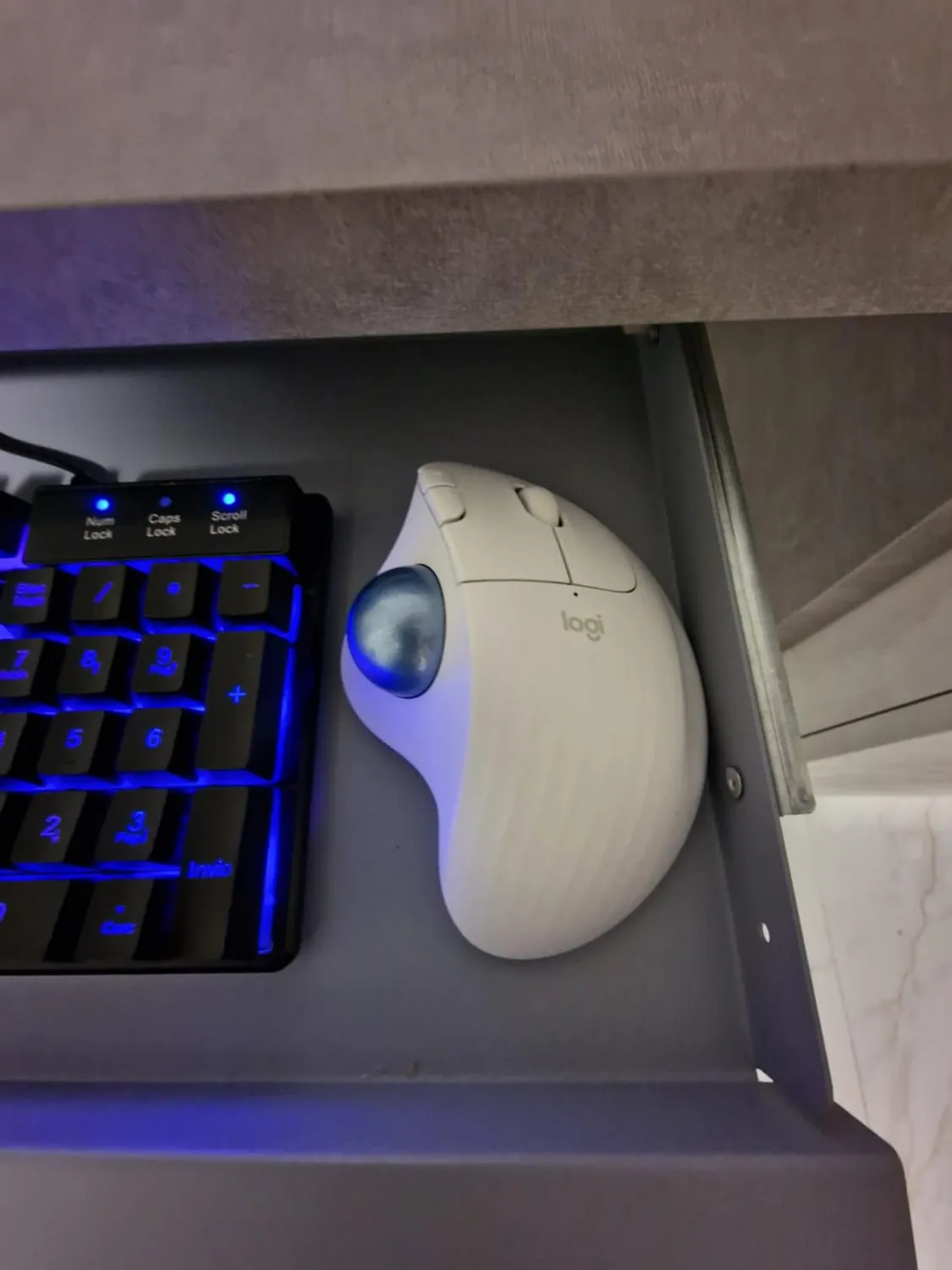 Logitech ERGO M575S trackball wireless bianco plastica
