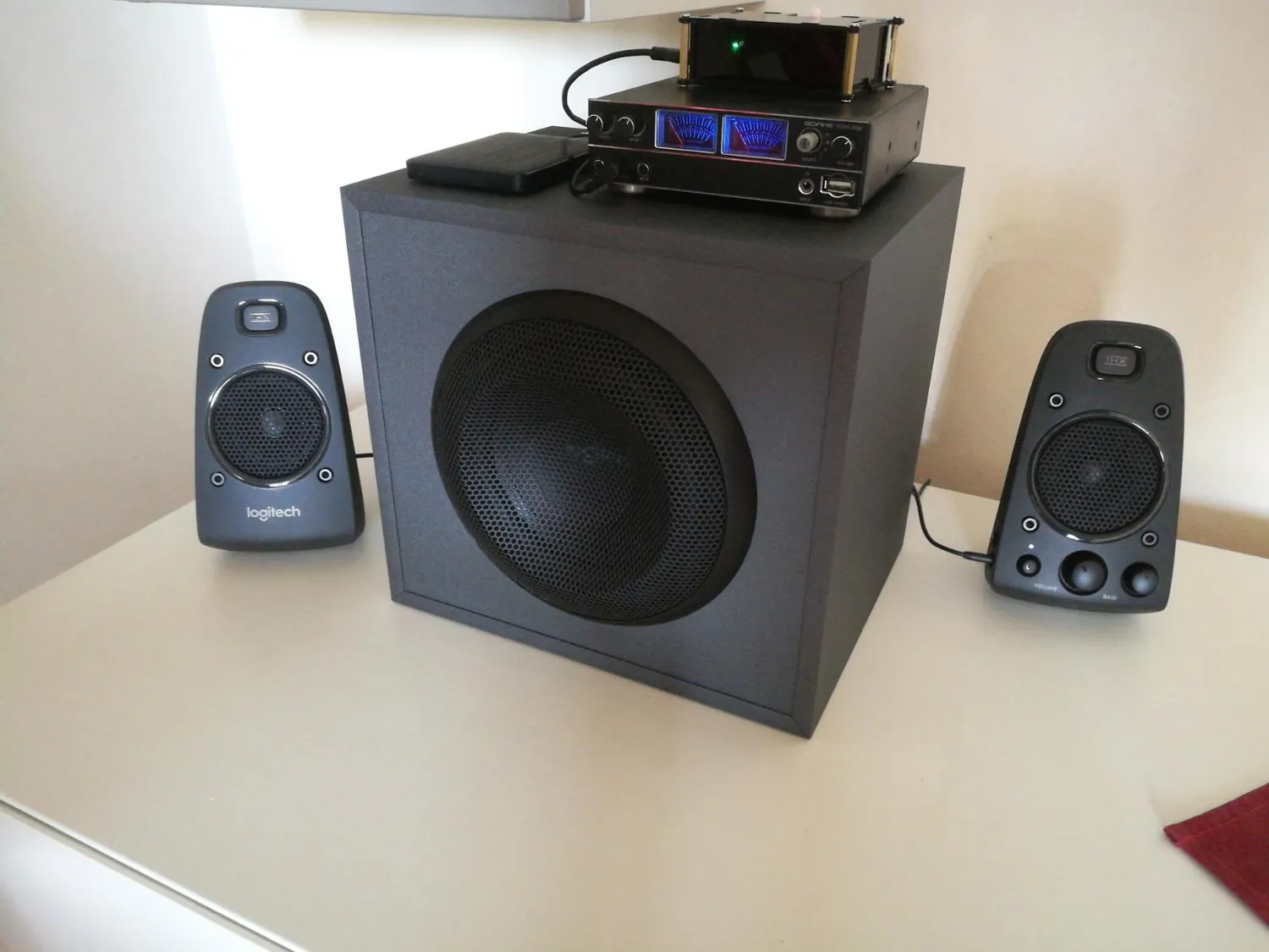 Logitech Z625 casse 2.1 THX con subwoofer 200W