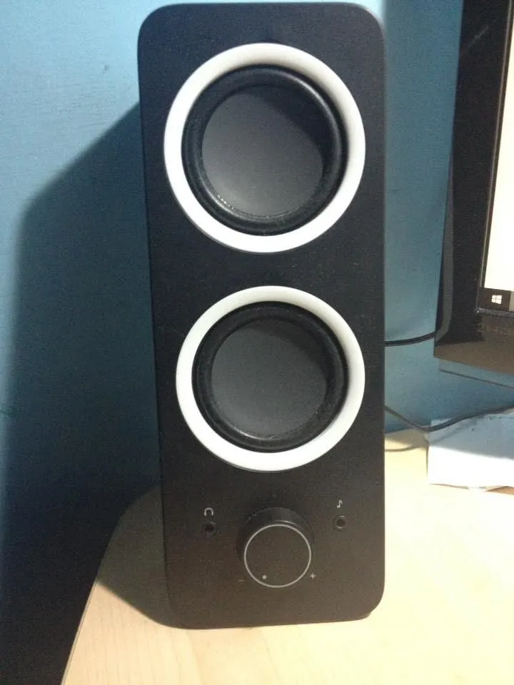 Logitech Z200 altoparlanti PC stereo nero 10W doppio ingresso