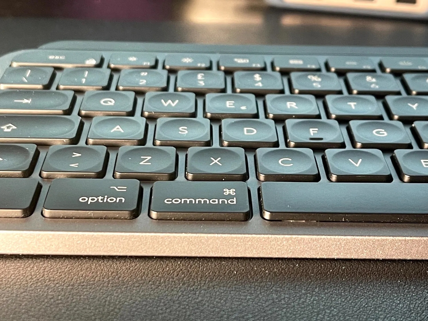 Logitech MX Keys for Mac tastiera wireless grigia retroilluminata