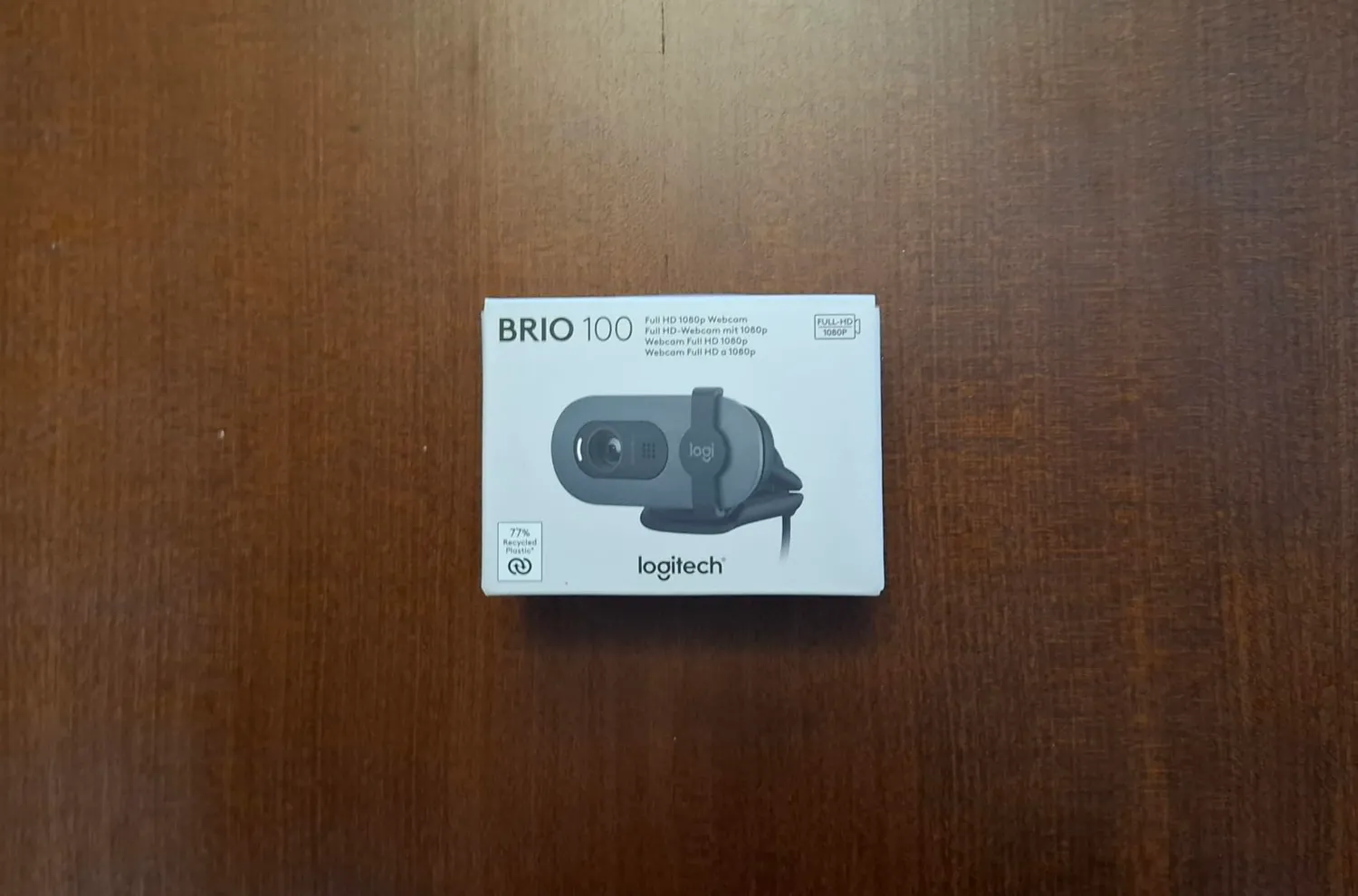 Logitech Brio 100 webcam Full HD grafite con copriobiettivo