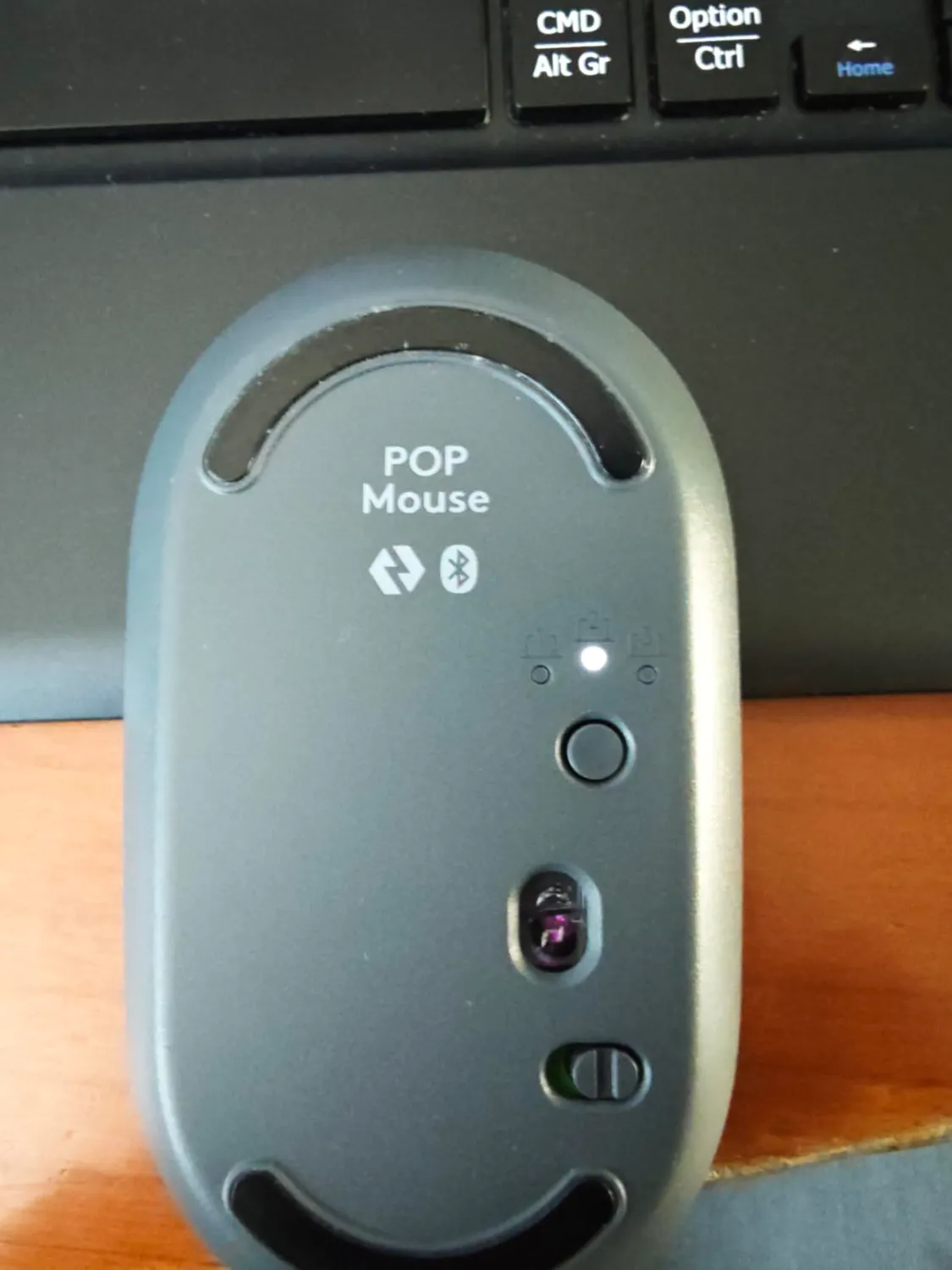Logitech POP Mouse wireless rosa clic silenziosi