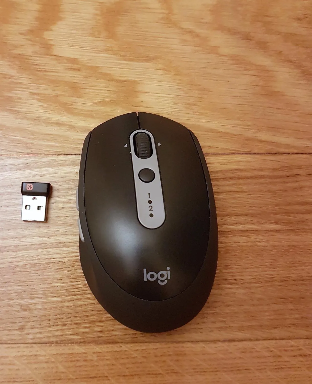 Logitech M590 Mouse Wireless Silenzioso Grafite multidevice