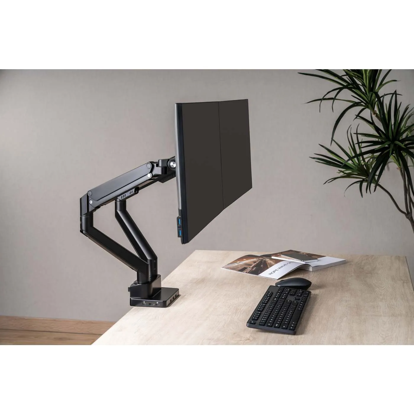 Manhattan Supporto Doppio Monitor 17-32" + Dock 8-in-1 Gas