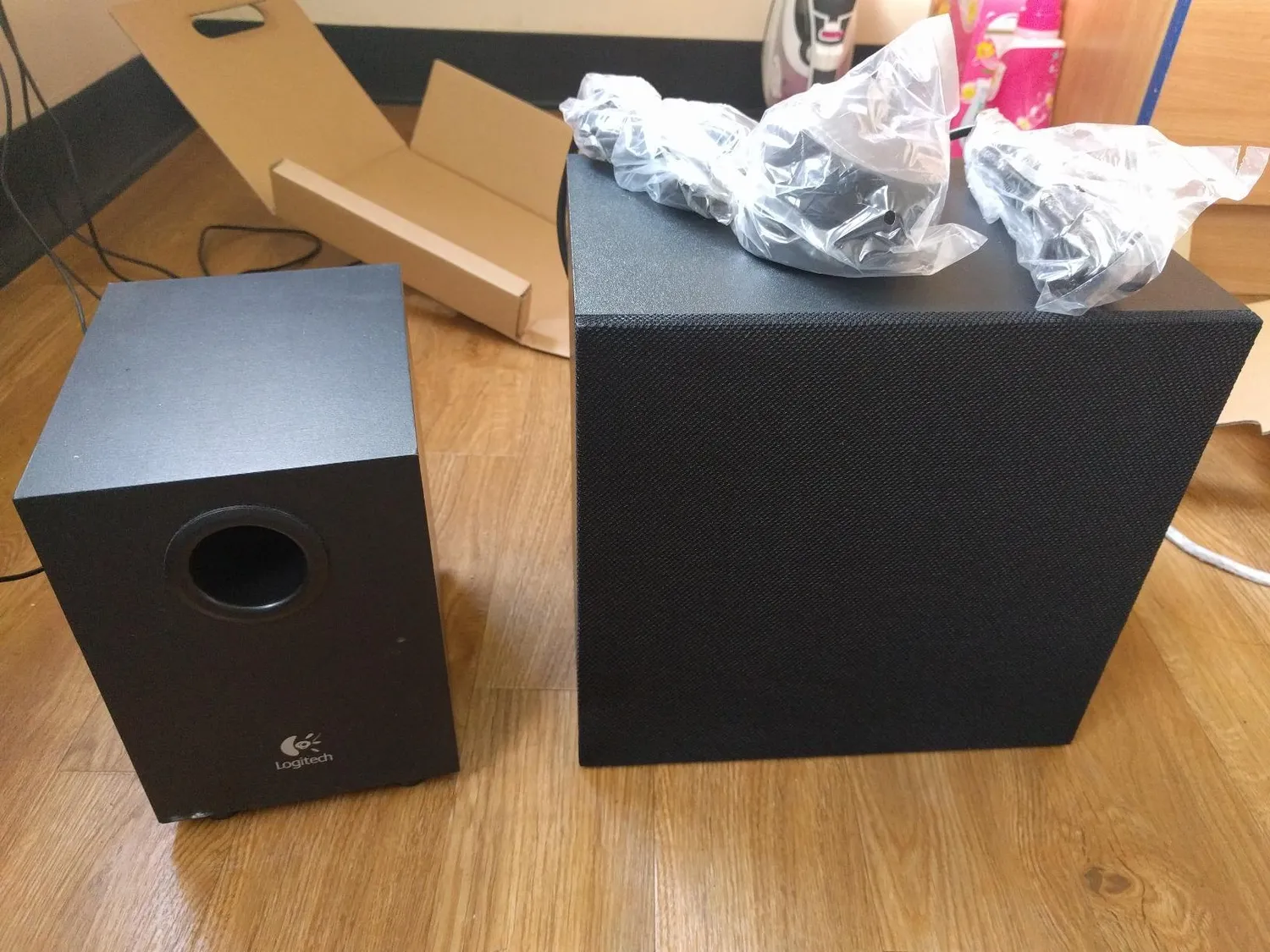 Logitech Z533 altoparlanti 2.1 120W con subwoofer