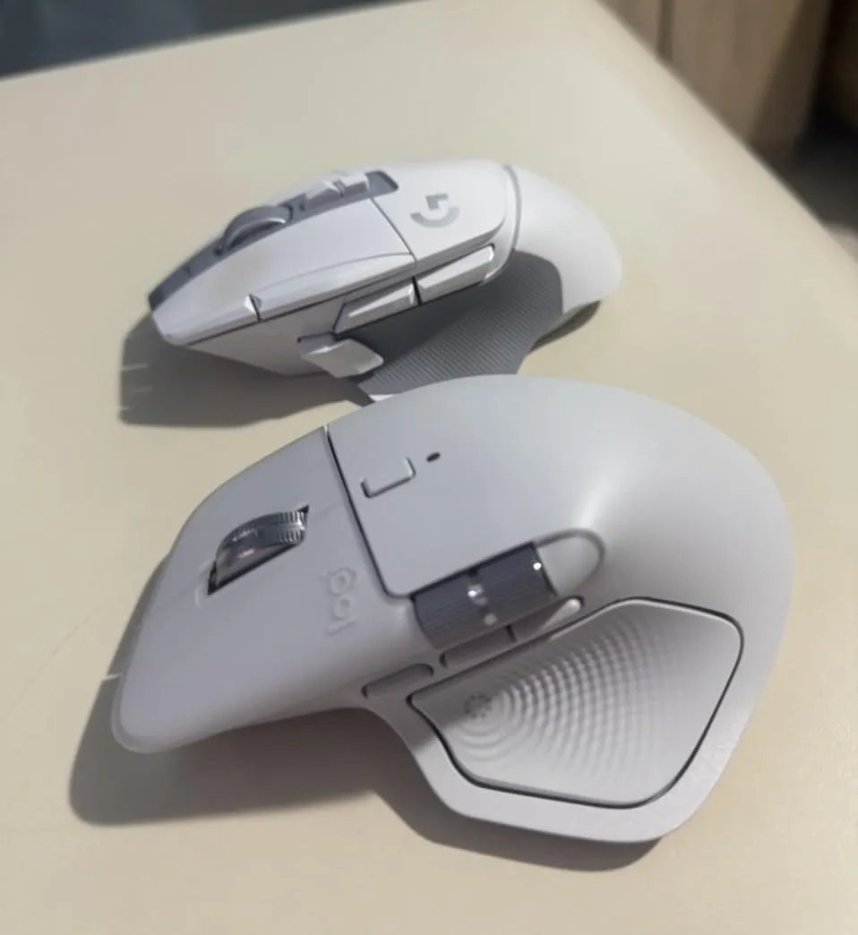 Logitech MX Master 4 mouse wireless ergonomico aptico