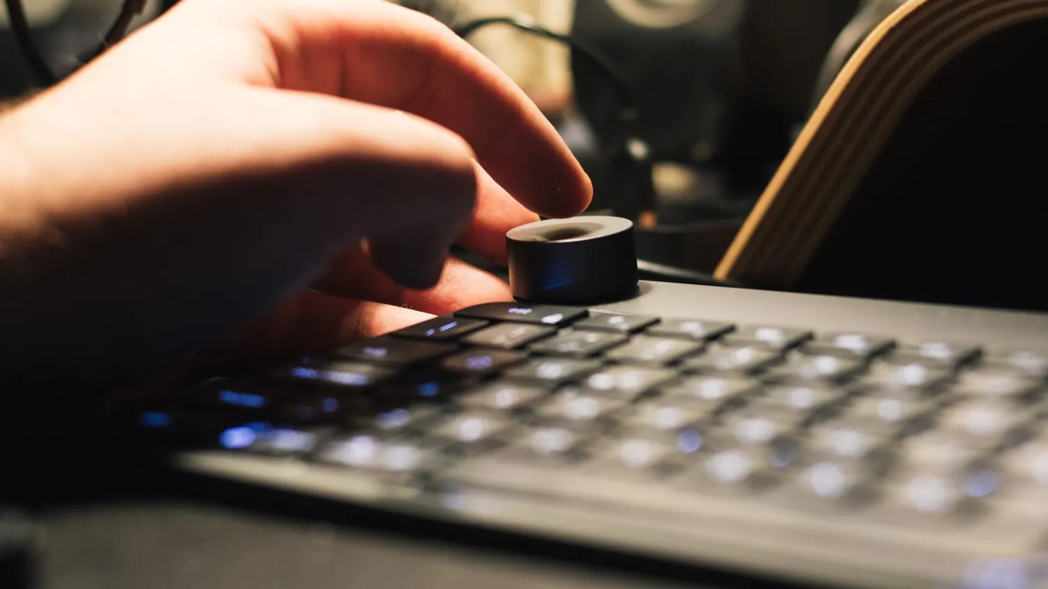 Logitech Craft tastiera wireless retroilluminata ITA