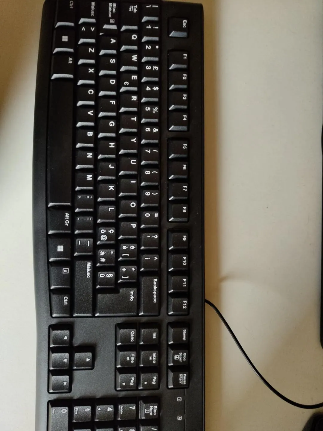 Logitech K120 tastiera cablata USB ITA QWERTY silenziosa