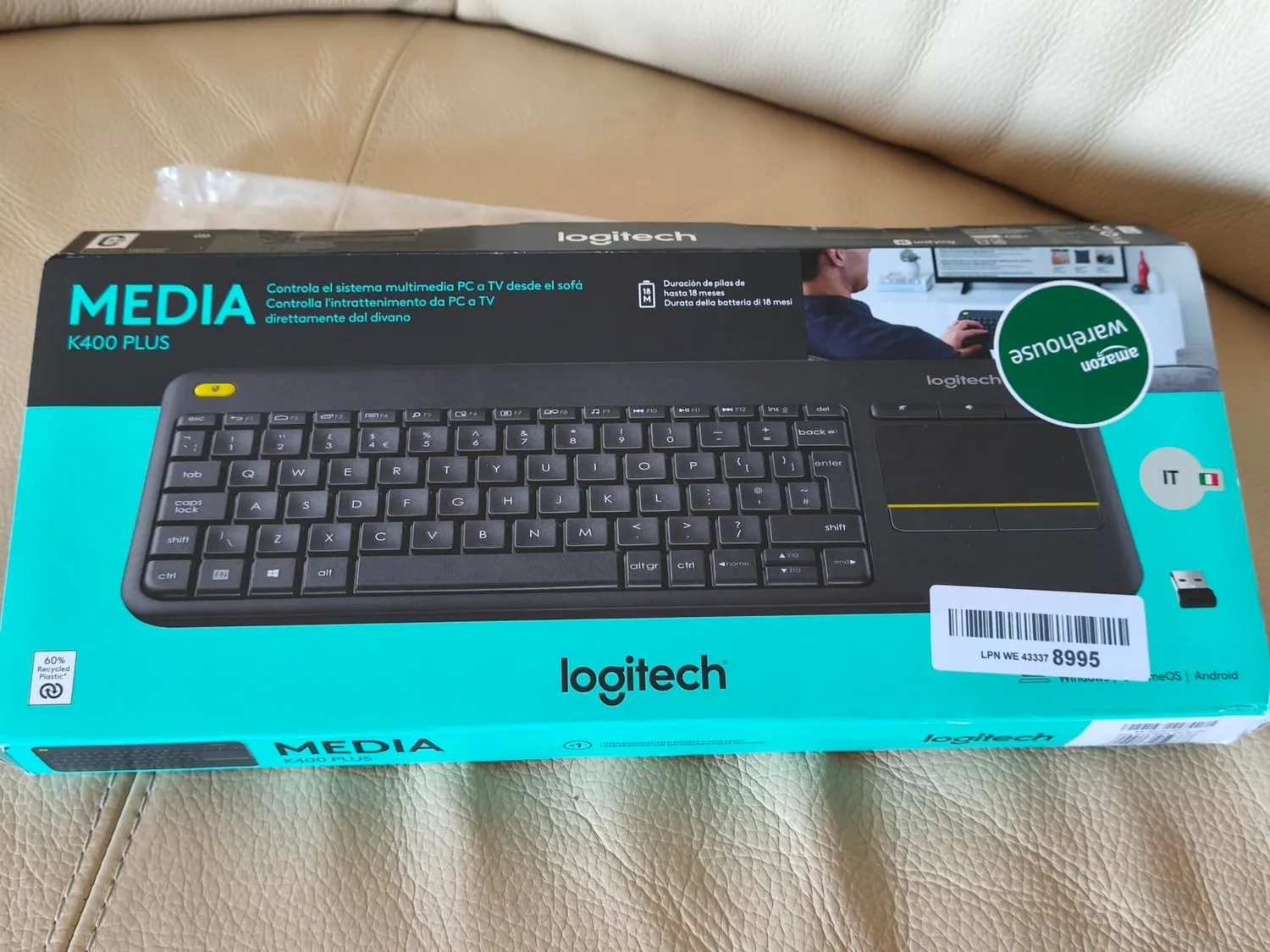 Logitech K400 Plus tastiera wireless bianca con touchpad