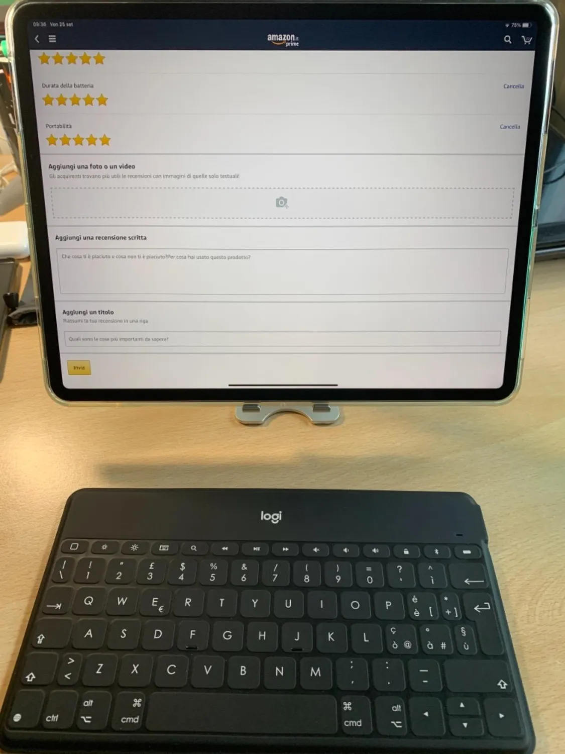 Logitech Keys-To-Go tastiera Bluetooth nera leggera
