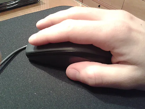 Logitech M100 mouse USB con filo nero 1000 DPI