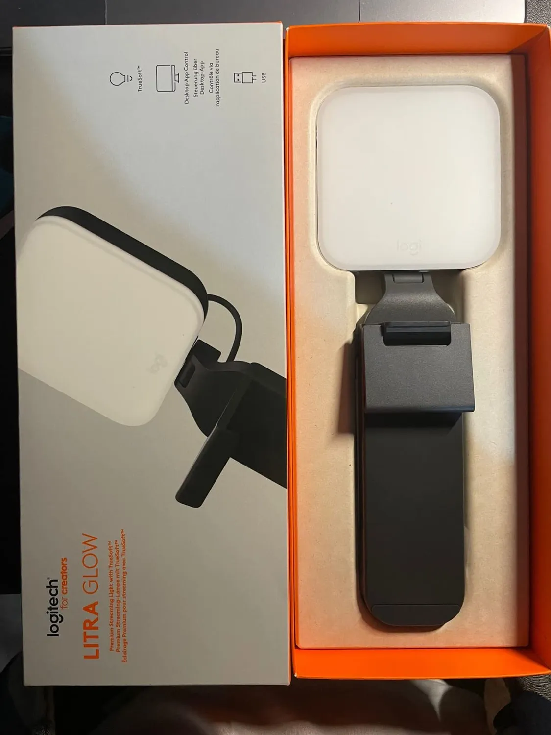 Logitech Litra Glow luce LED streaming TrueSoft
