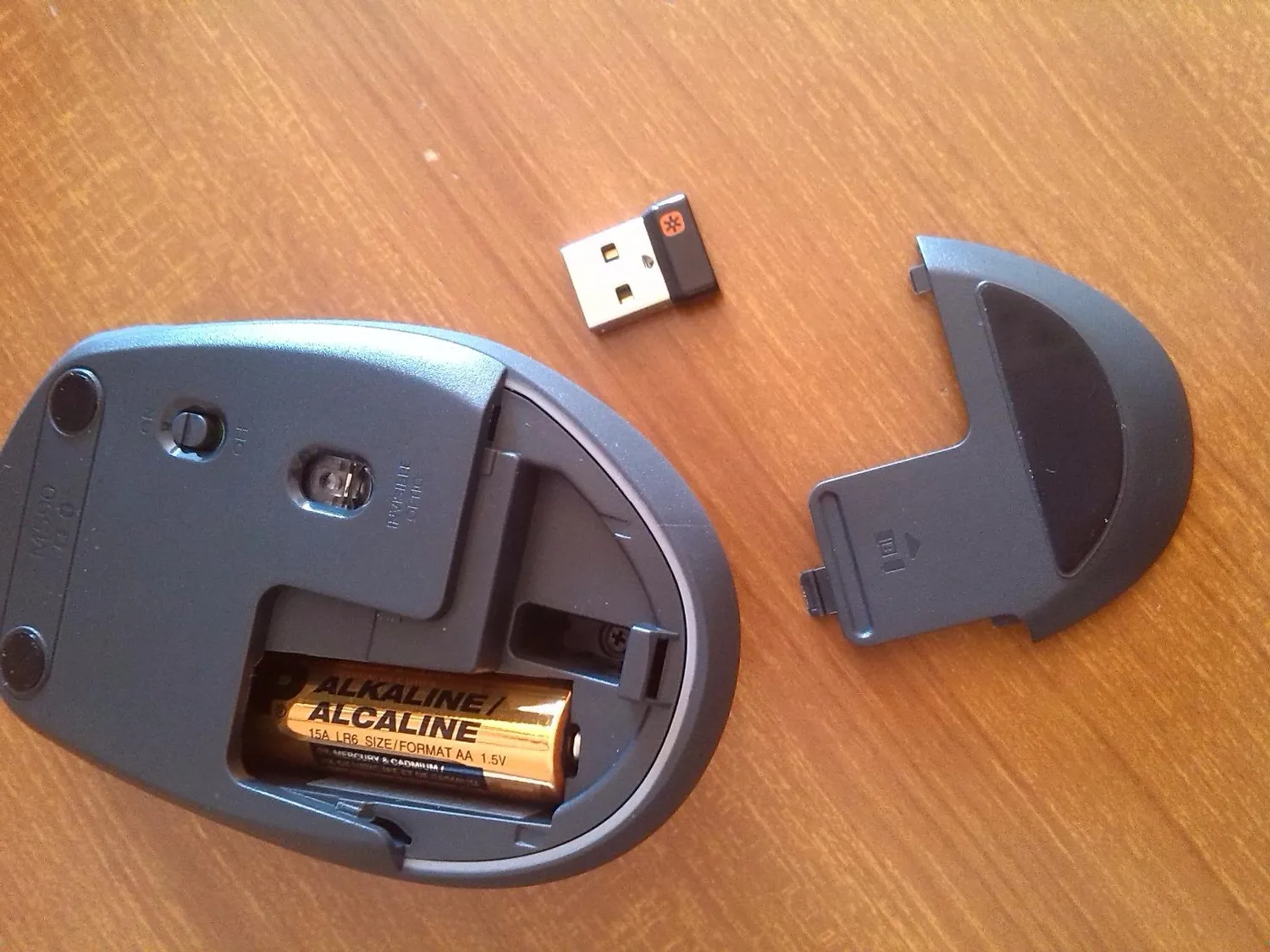 Logitech M590 Mouse Wireless Silenzioso Grafite multidevice