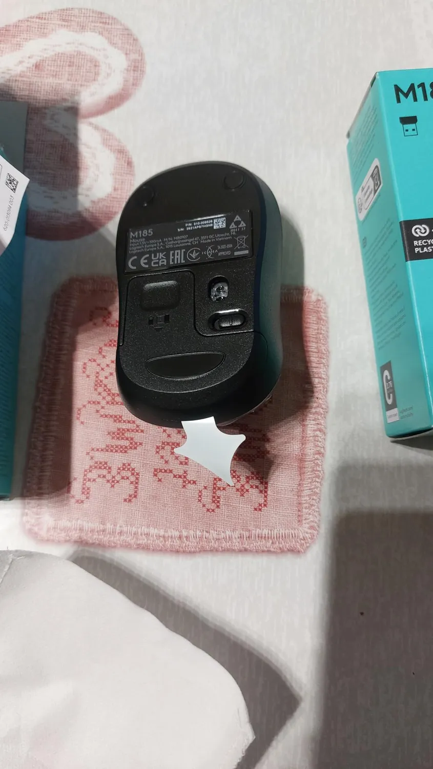 Logitech M185 mouse wireless rosso ricevitore USB 10 m