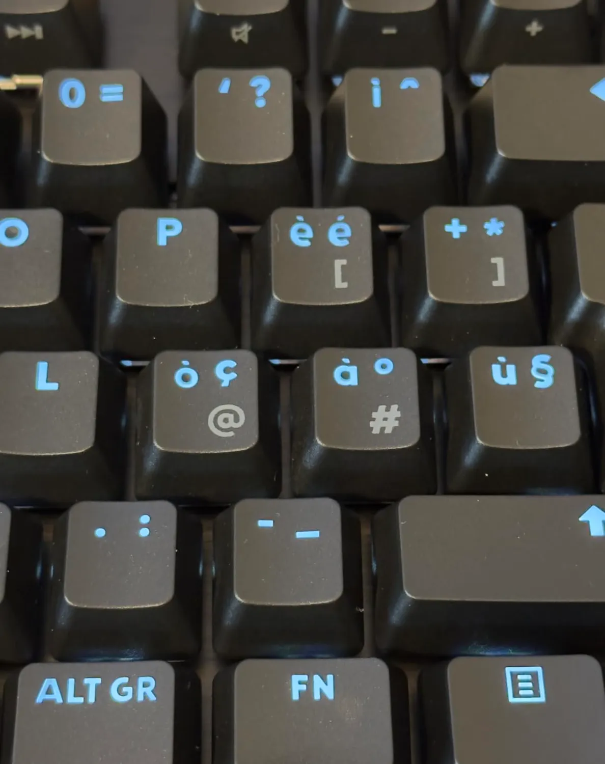 Logitech G G413 SE TKL tastiera meccanica gaming ITA nero