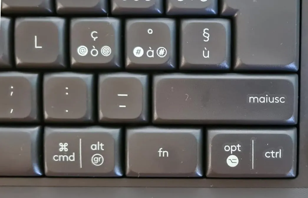 Logitech Signature K650 tastiera wireless ITA QWERTY comfort