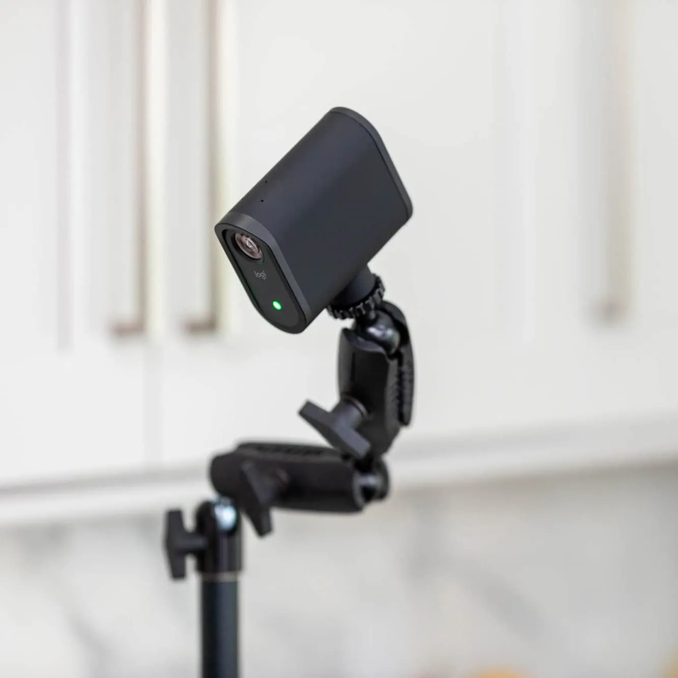 Logitech Mevo supporto da tavolo nero regolabile