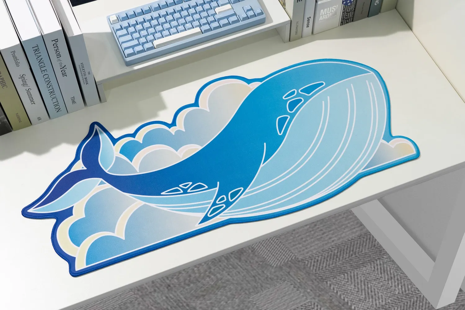 CoffeeKeys Whale tappetino deskmat Large blu 900x400