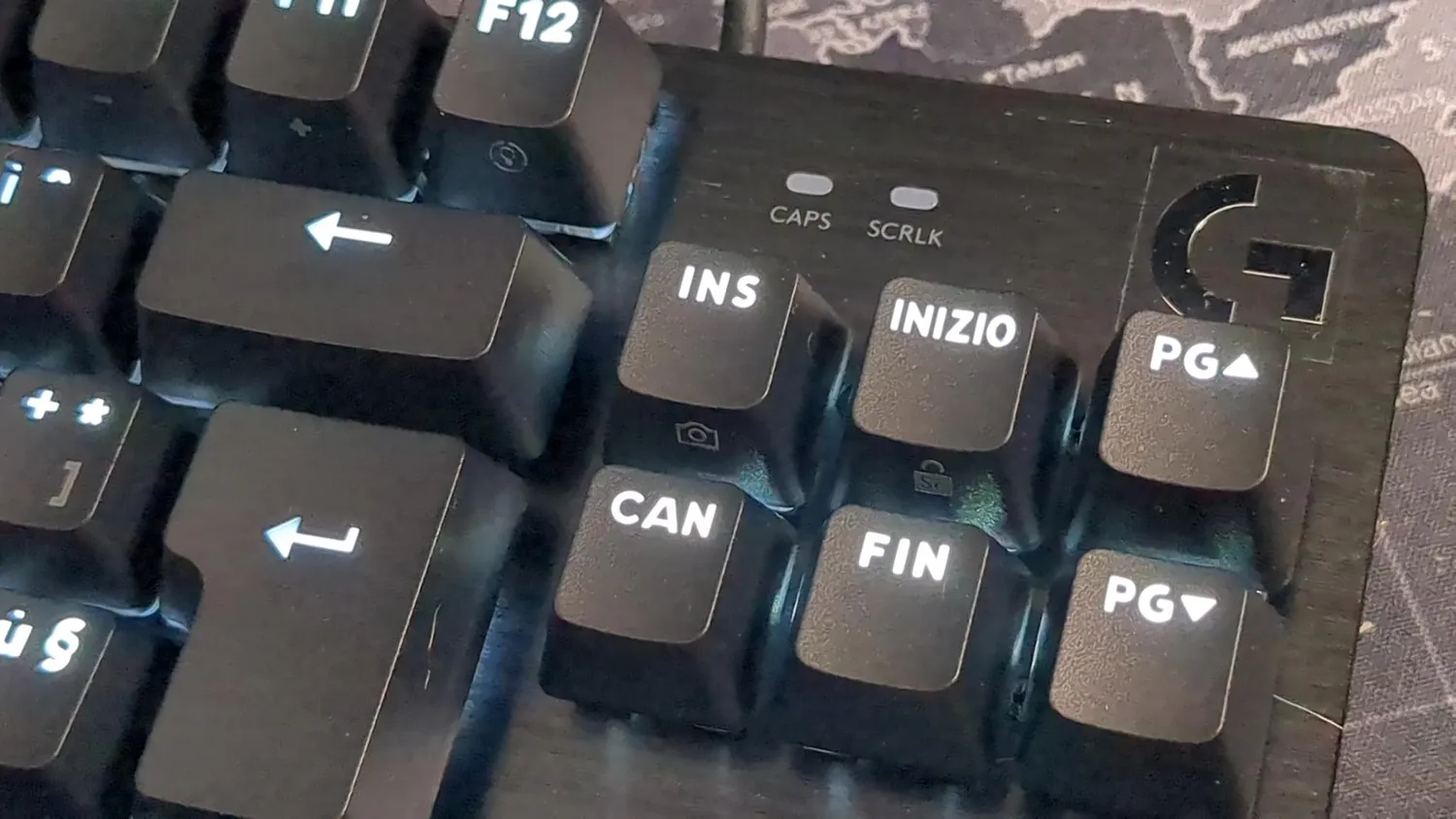 Logitech G G413 SE TKL tastiera meccanica gaming ITA nero