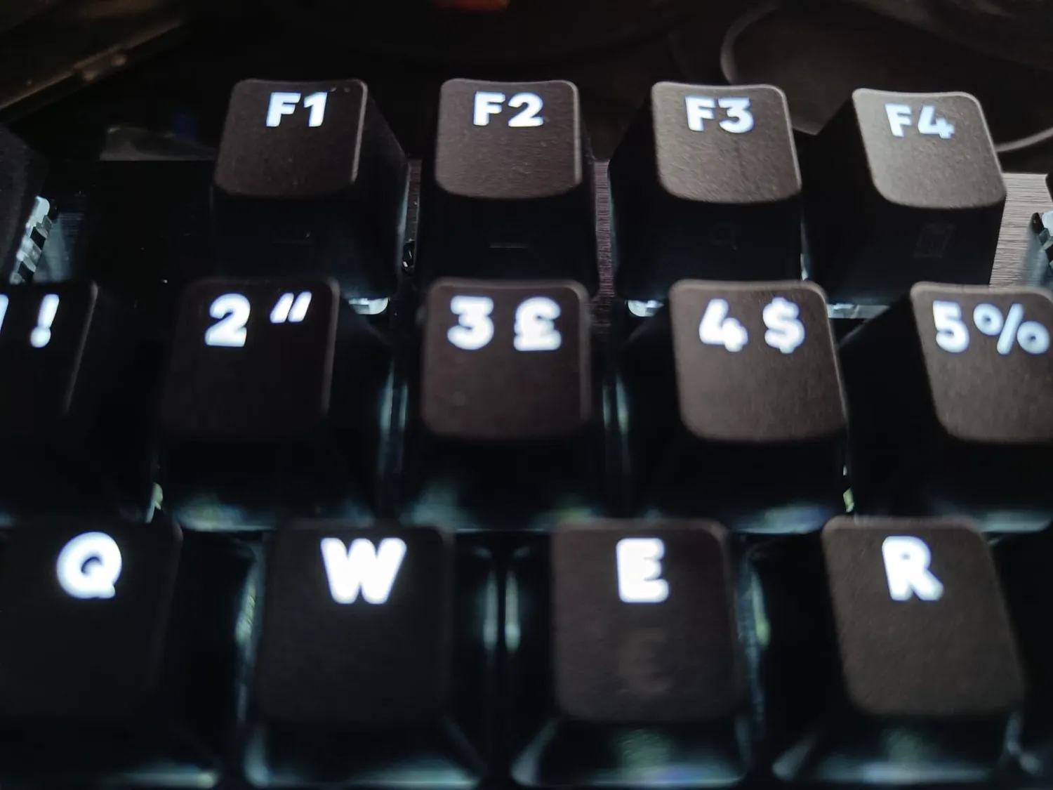 Logitech G G413 SE TKL tastiera meccanica gaming ITA nero