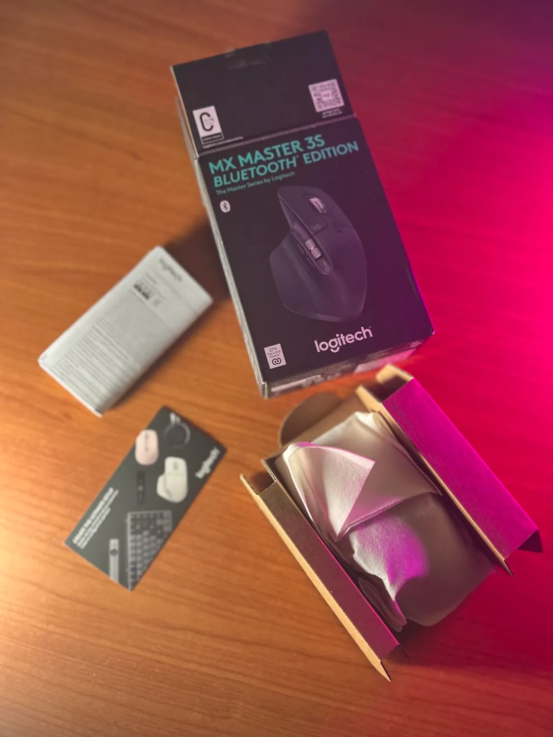 Logitech MX Master 3S mouse wireless 8000 DPI silenzioso