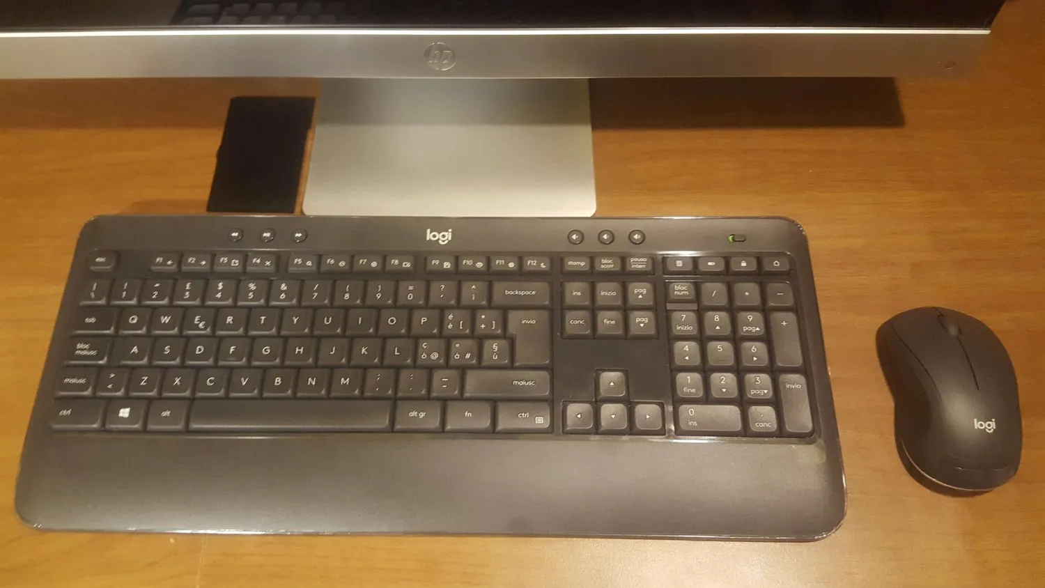 Logitech MK540 kit tastiera e mouse wireless Windows