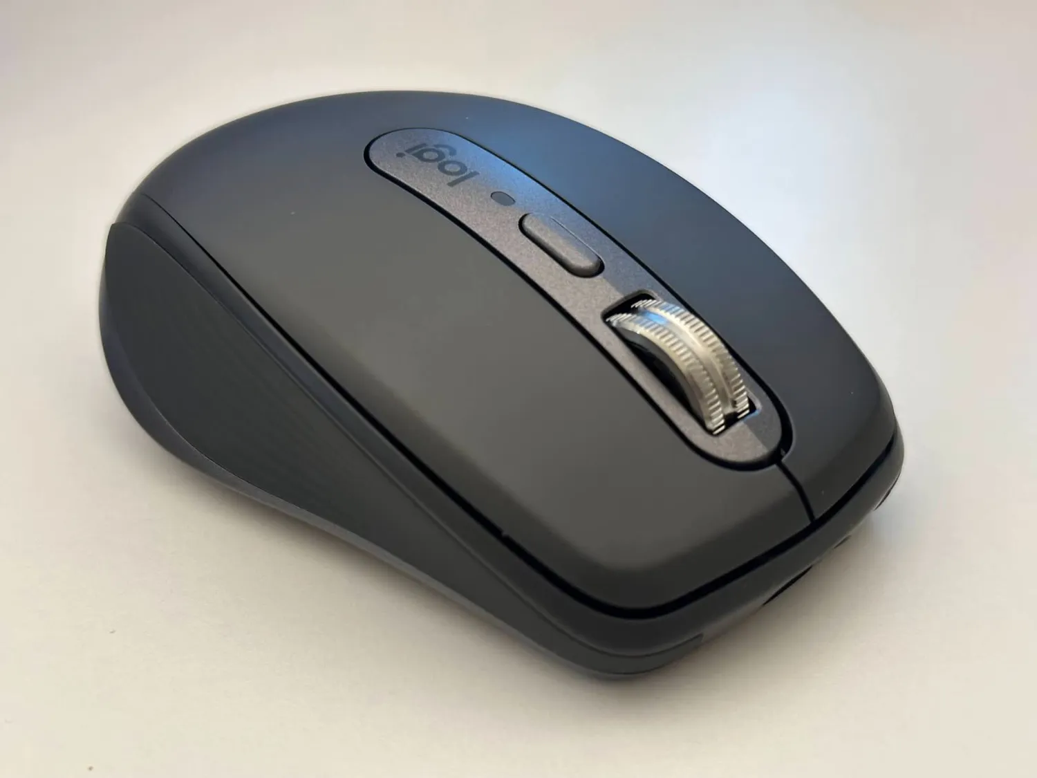 Logitech MX Anywhere 3 mouse wireless rosa vetro