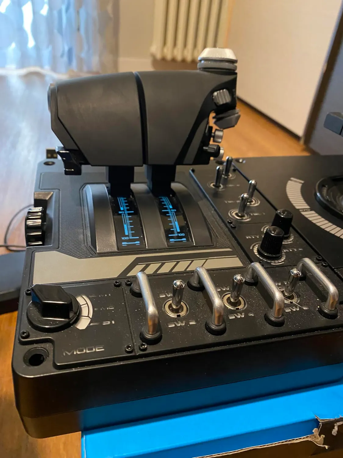 Logitech X56 HOTAS joystick acceleratore RGB