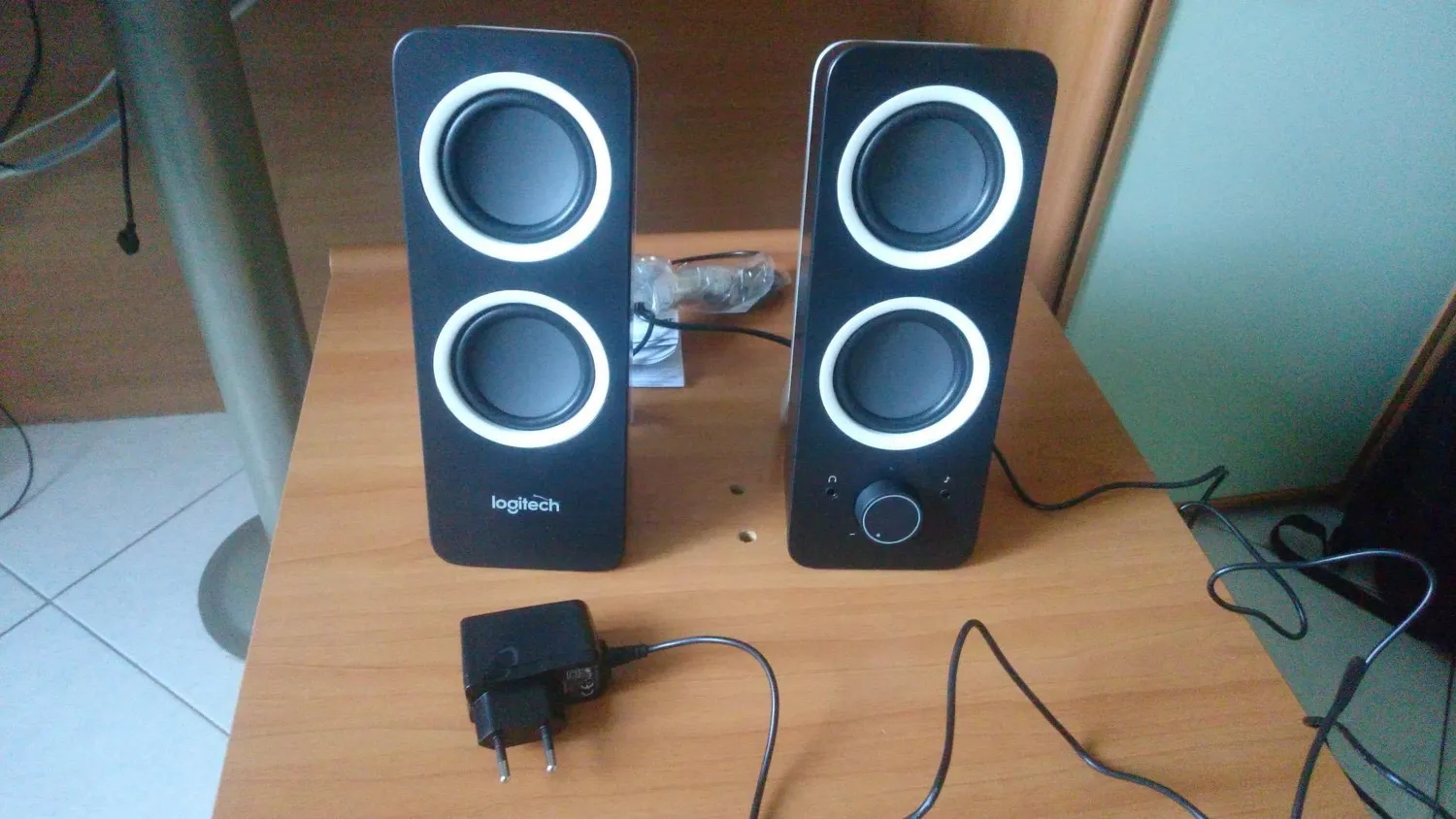 Logitech Z200 altoparlanti PC stereo nero 10W doppio ingresso