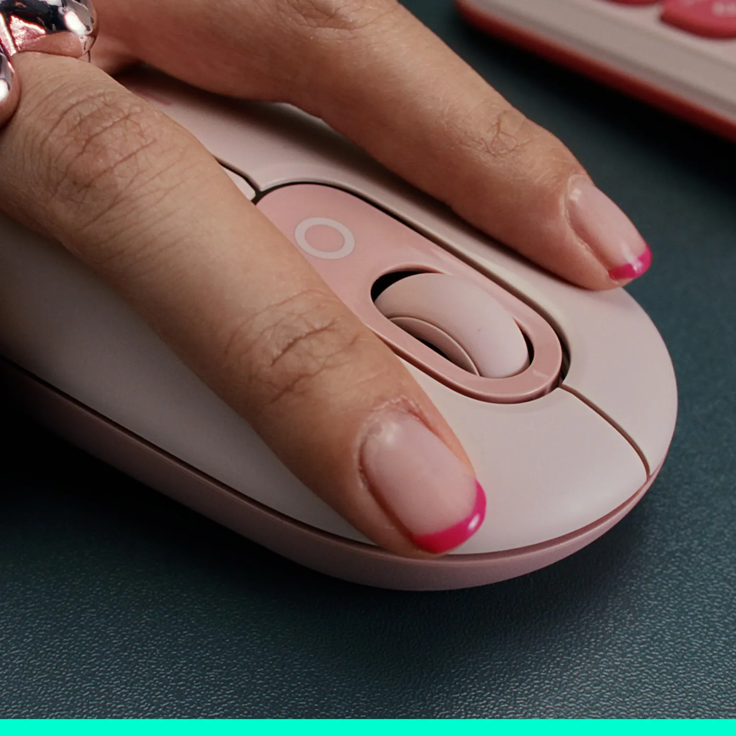 Logitech POP Mouse wireless rosa clic silenziosi