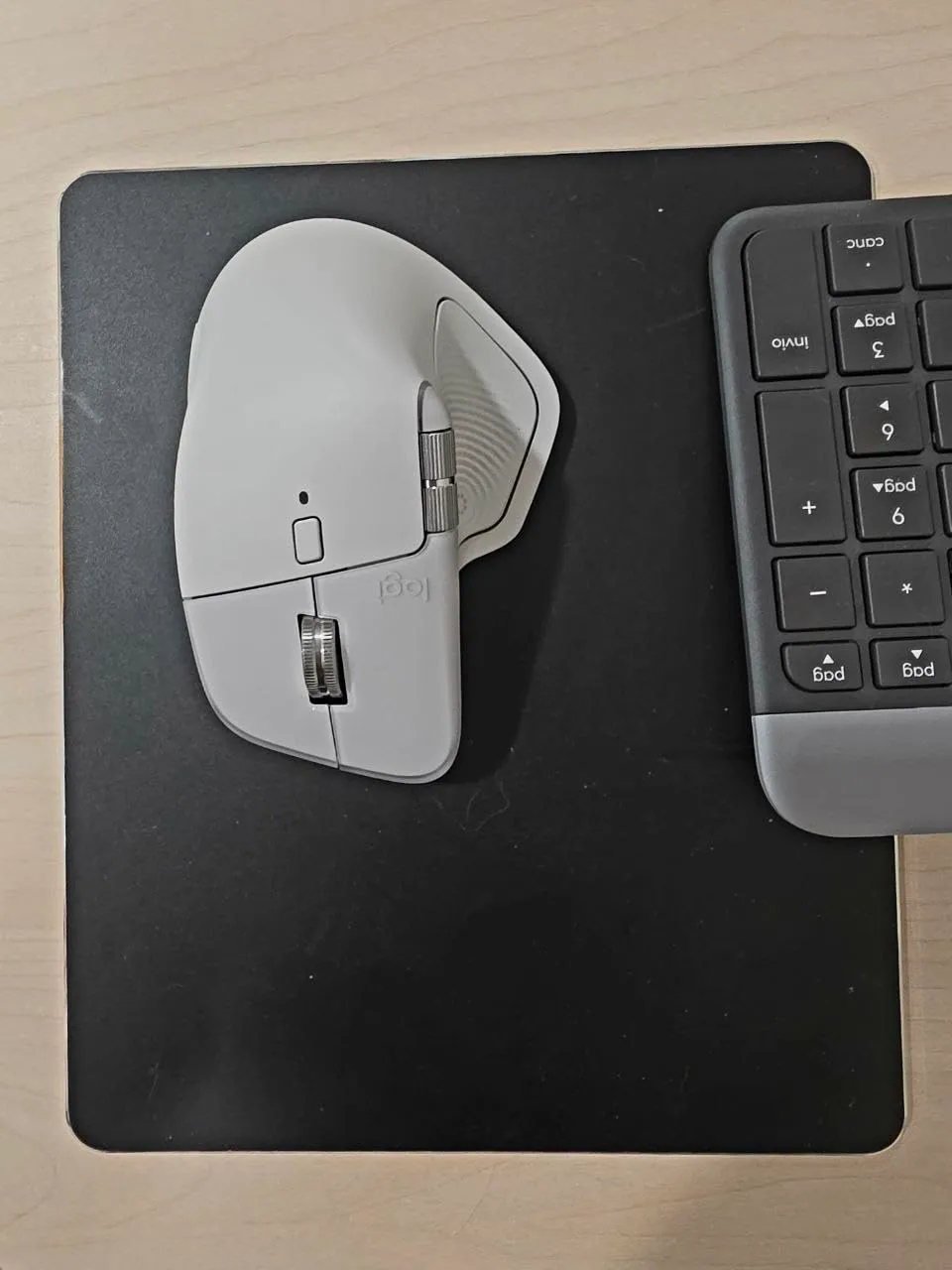 Logitech MX Master 4 mouse wireless ergonomico aptico