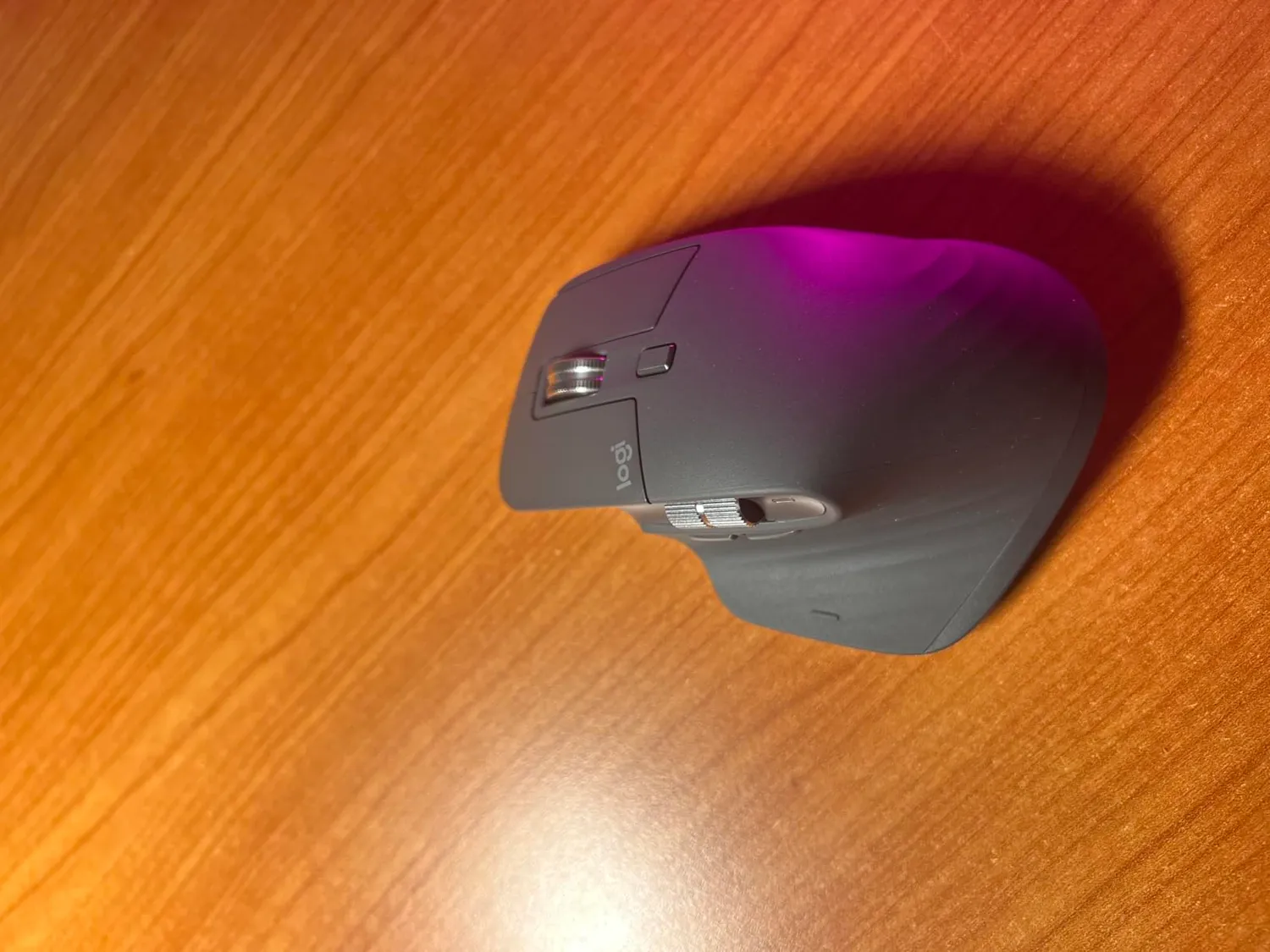 Logitech MX Master 3S mouse wireless 8000 DPI silenzioso