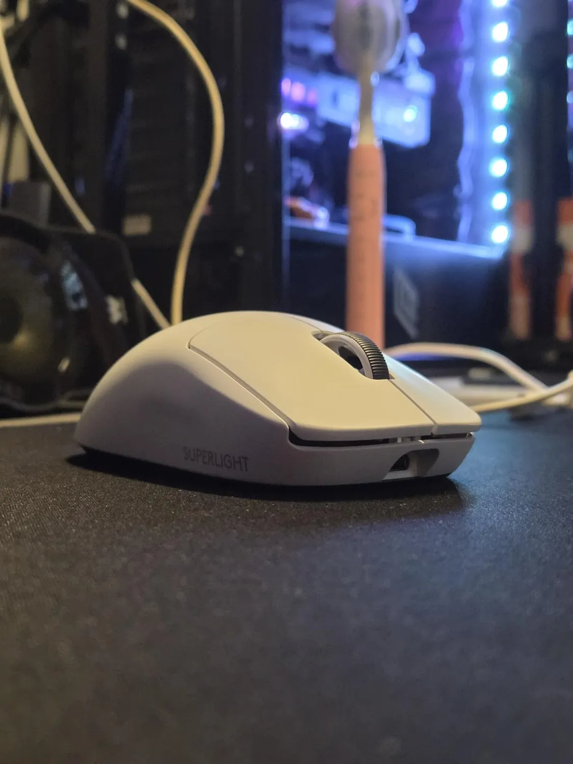 Logitech G Pro X Superlight 2 mouse gaming magenta 8K