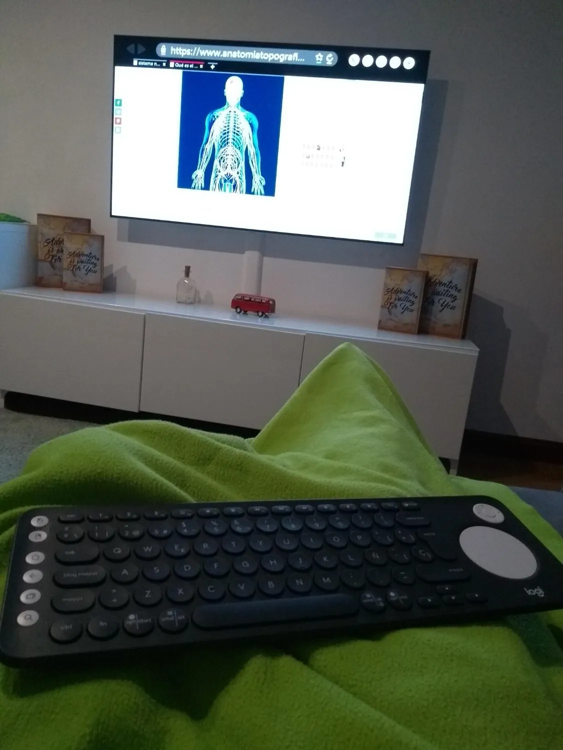 Logitech K600 tastiera wireless TV touchpad