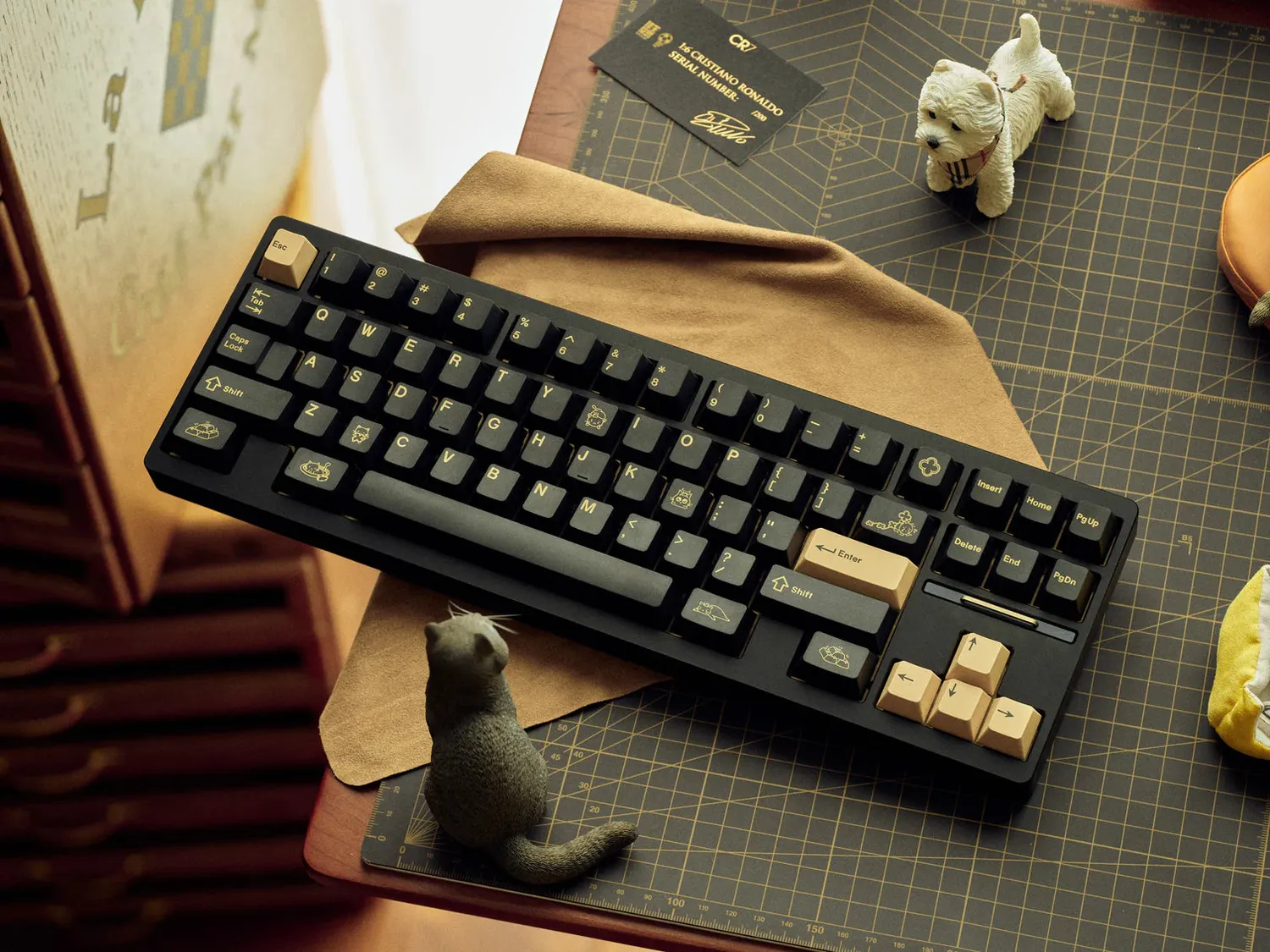 CoffeeKeys Onyx keycaps Base Set nero oro profilo Cherry