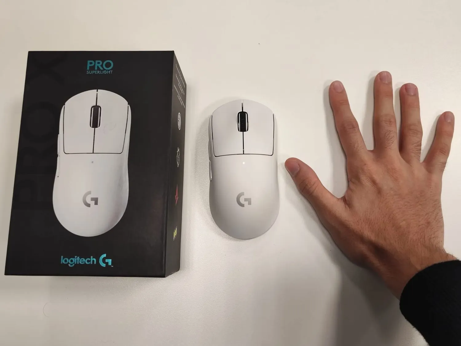Logitech G PRO X SUPERLIGHT mouse gaming wireless nero 63 g