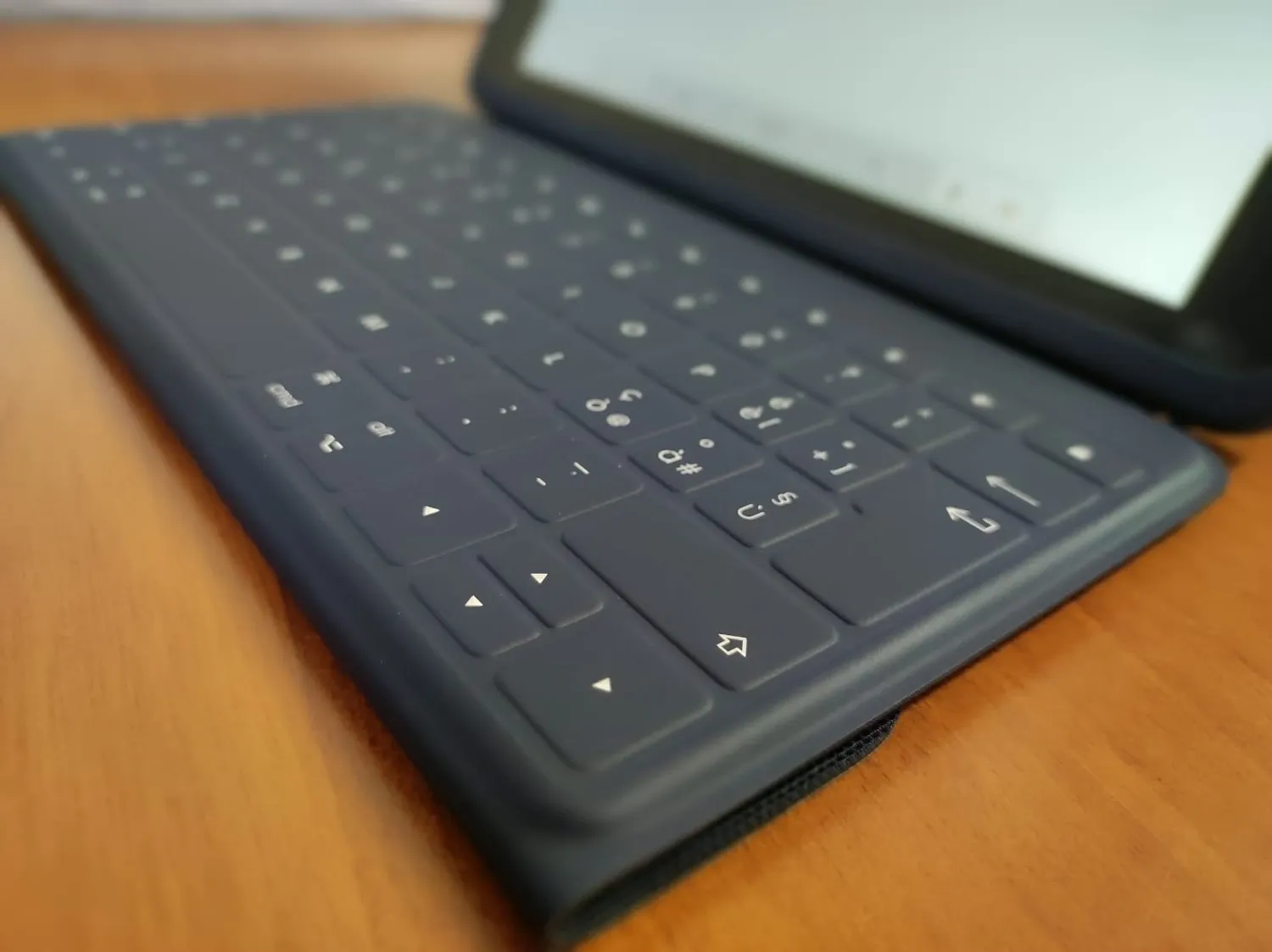 Logitech Rugged Combo 3 tastiera iPad ITA QWERTY