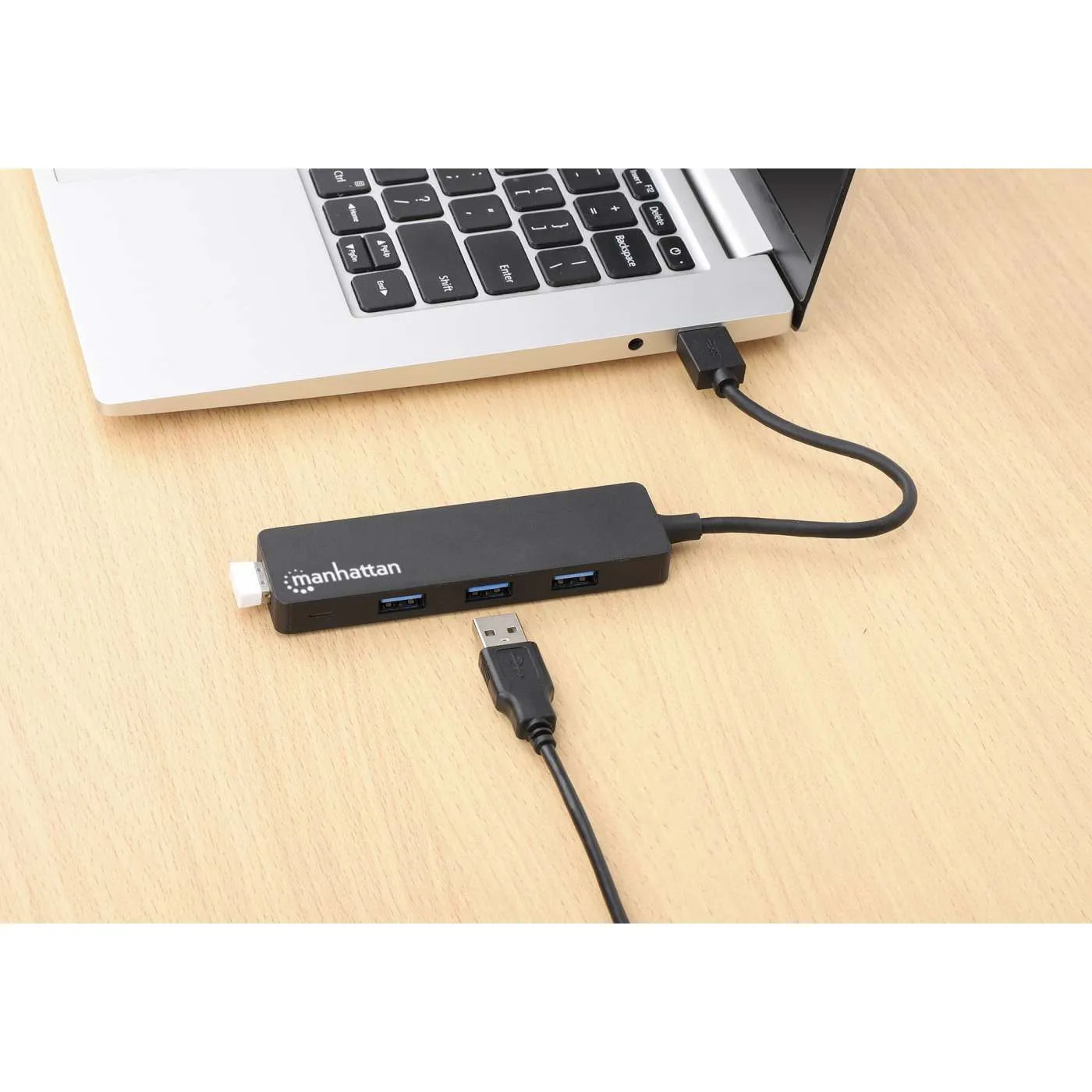 Manhattan 4 Porte Hub USB 3.0 Type-A 5 Gbps alimentato bus