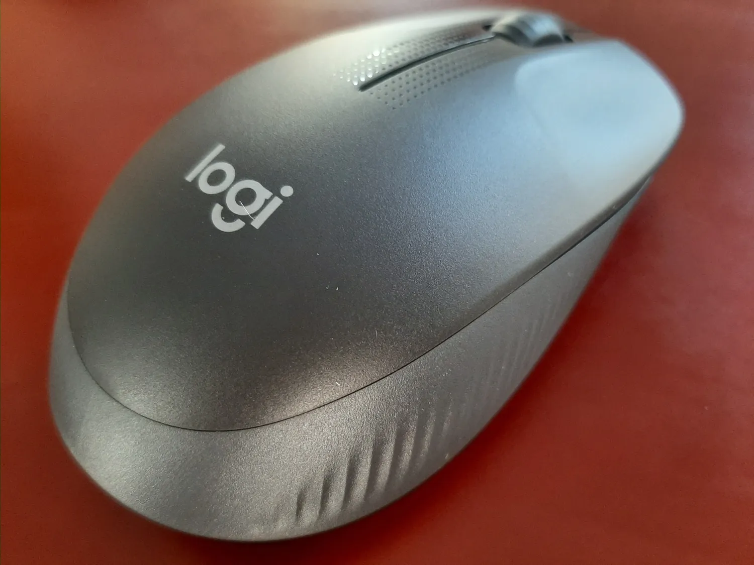 Logitech M190 mouse wireless blu formato grande