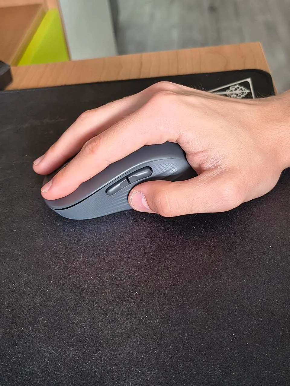 Logitech Signature M650 L Mouse Wireless Bianco Mani Grandi
