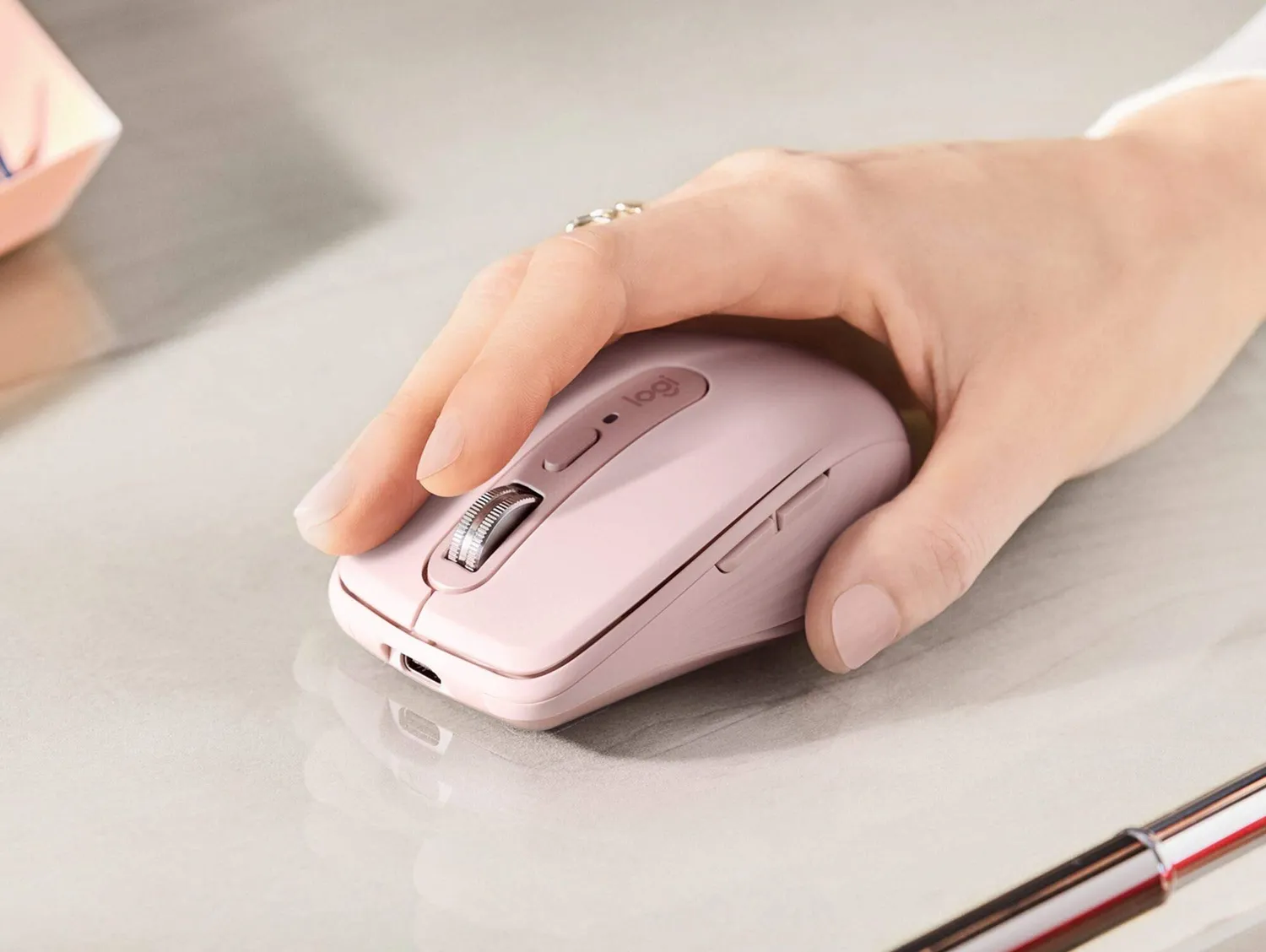 Logitech MX Anywhere 3 mouse wireless rosa vetro