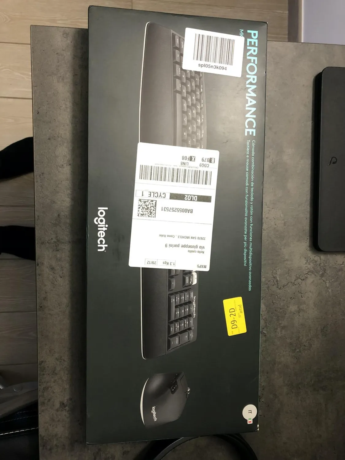 Logitech MK850 Kit Tastiera e Mouse Wireless Nero ITA