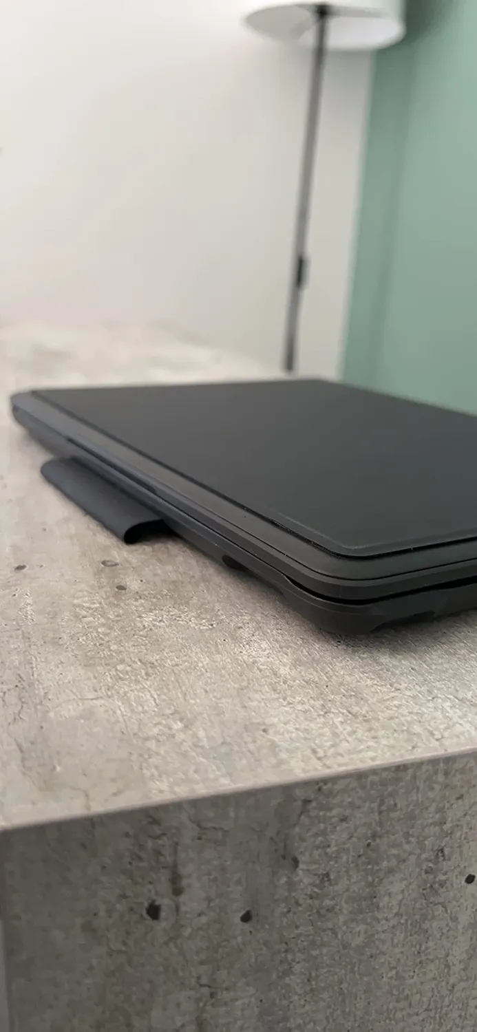 Logitech Slim Folio custodia tastiera iPad ITA QWERTY